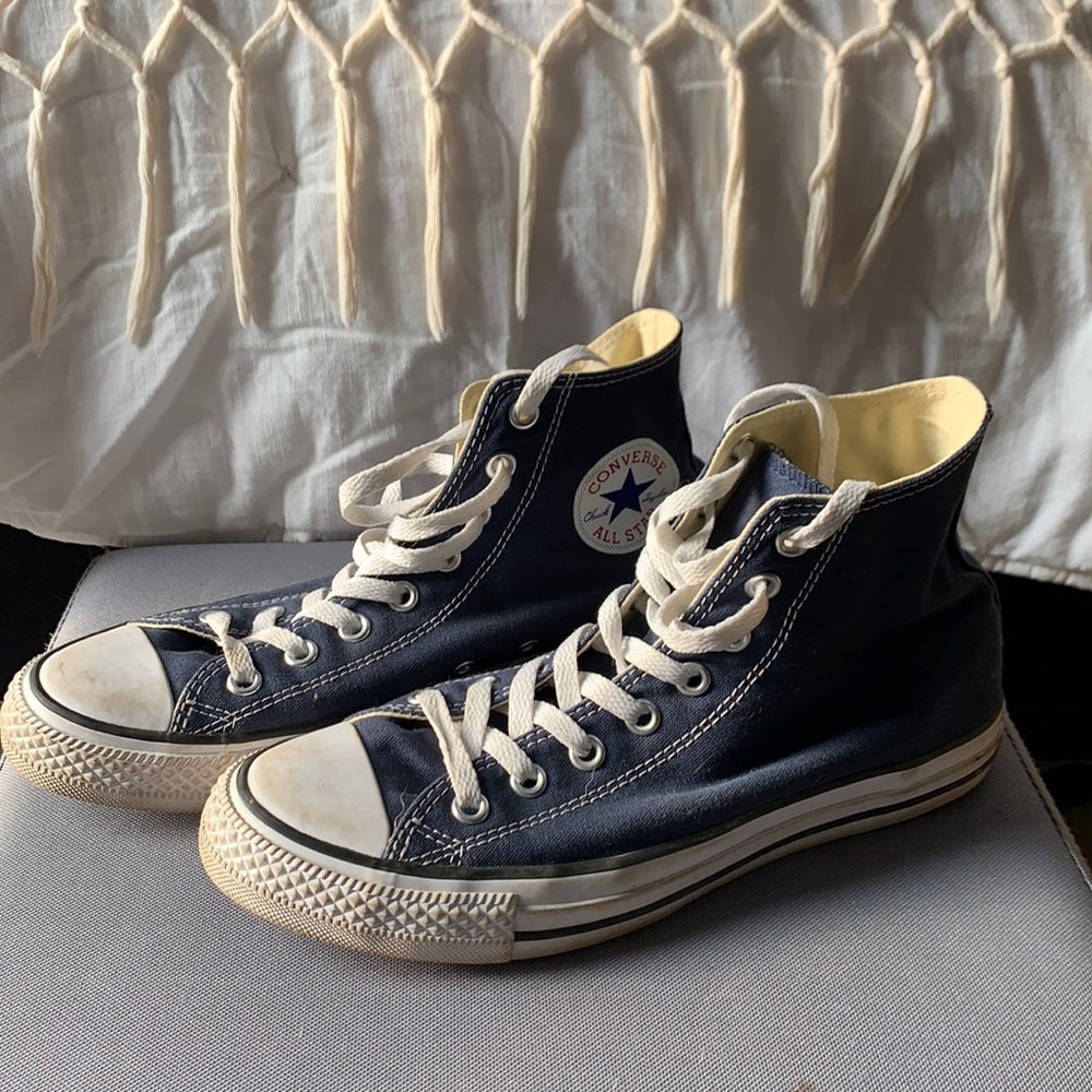 High-top Converse